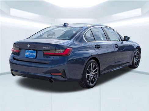 Used 2022 BMW 330i Sedan w/ Driving Assistance Package image 6