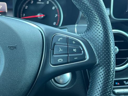 Used 2019 Mercedes-Benz GLC 300 image 30