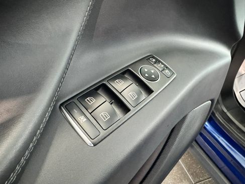 Used 2021 Tesla Model X Long Range image 21