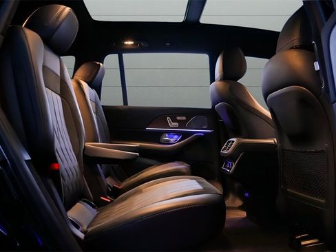 Used 2024 Mercedes-Benz GLS 63 AMG 4MATIC image 66