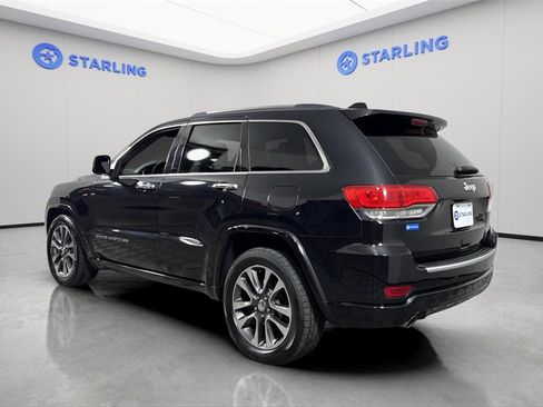 Used 2017 Jeep Grand Cherokee Overland image 5