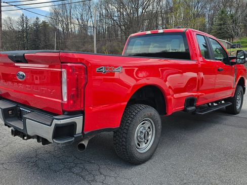 Used 2023 Ford F250 XL w/ XL Chrome Package image 10