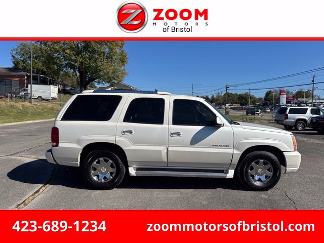 Used 2005 Cadillac Escalade 2WD image 1