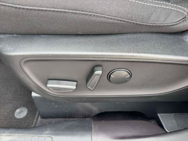 Used 2023 Ford Escape Active w/ Tech Pack #1 AWD/4WD image 16