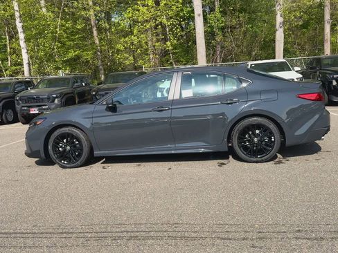 New 2026 Toyota Camry SE FWD image 5