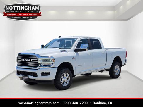 Used 2024 RAM 2500 Laramie w/ Safety Group AWD/4WD image 3
