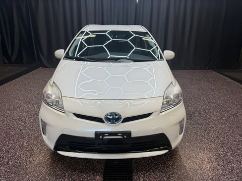 Used 2012 Toyota Prius Four FWD image 2