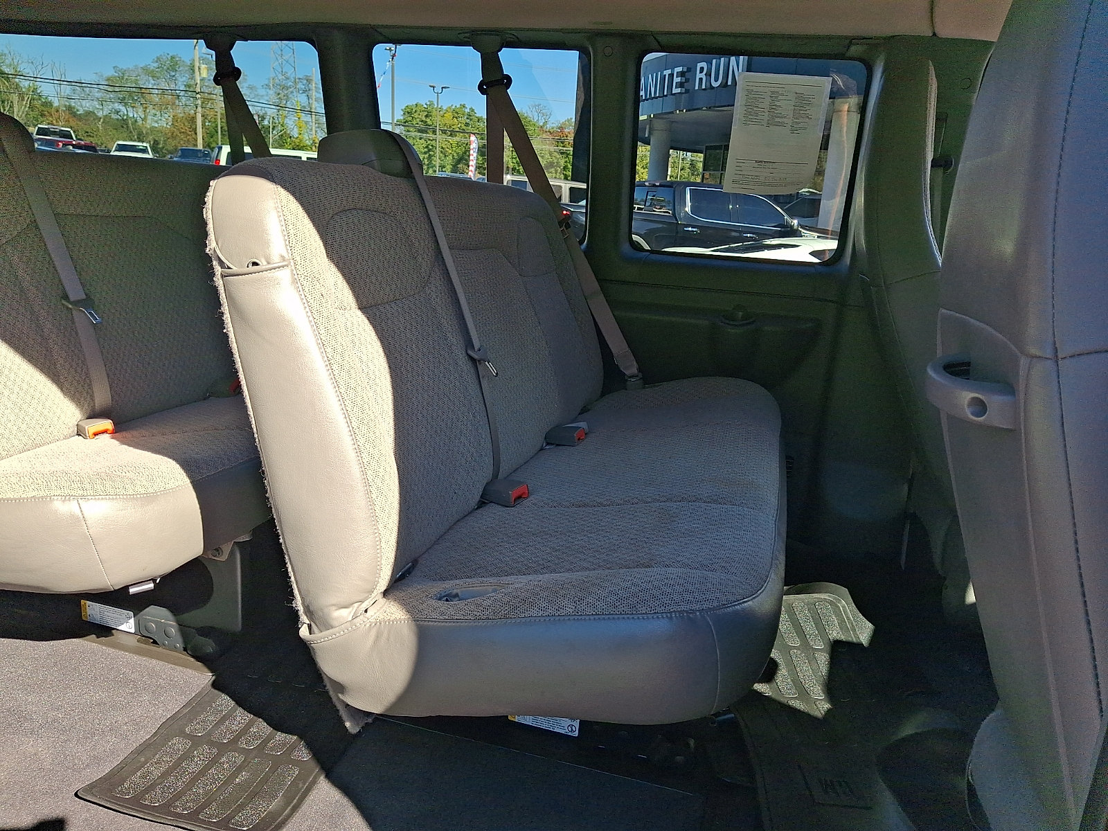 Used 2025 Chevrolet Express 3500 LT w/ LT Preferred Equipment Group RWD image 11