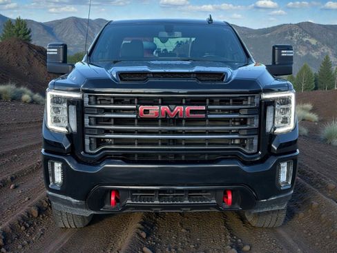 Used 2023 GMC Sierra 2500 AT4 image 3