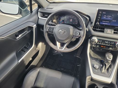 Certified 2021 Toyota RAV4 XSE w/ XSE Grade Weather Package AWD/4WD image 18