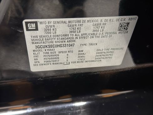 Used 2017 Chevrolet Silverado 1500 LTZ Z71 w/ Realtree Edition image 34