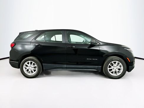 Used 2023 Chevrolet Equinox LS w/ Driver Confidence II Package image 10