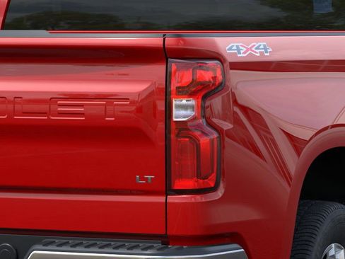New 2025 Chevrolet Silverado 1500 LT AWD/4WD image 11