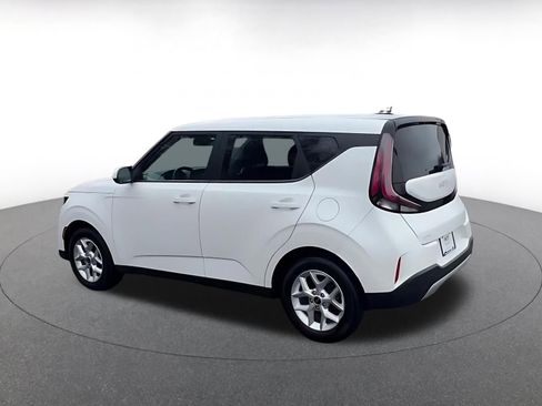 Used 2025 Kia Soul LX w/ Option Group 015 image 10