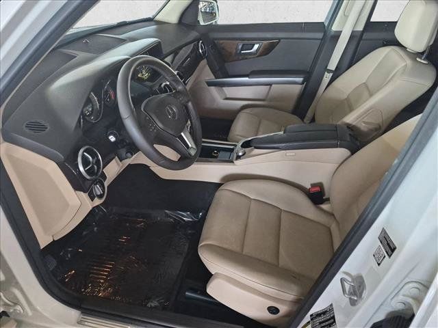 Used 2014 Mercedes-Benz GLK 350 2WD image 17