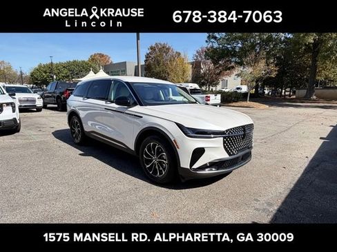 New 2026 Lincoln Nautilus Premier image 1