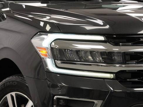 Used 2023 Ford Expedition Max Limited image 6