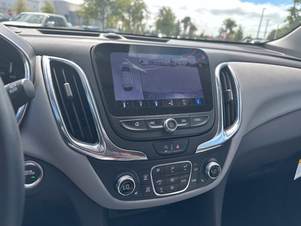 Used 2024 Chevrolet Equinox LT FWD image 13