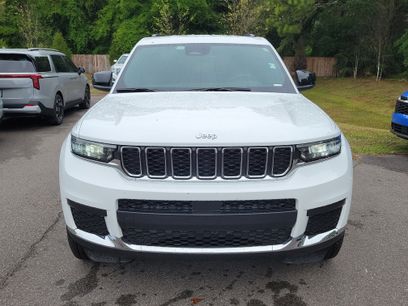 Used 2025 Jeep Grand Cherokee L Laredo w/ Trailer Tow Package
