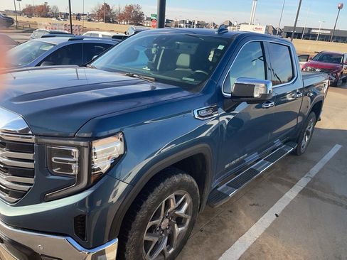 Used 2024 GMC Sierra 1500 SLT w/ SLT Premium Plus Package image 1
