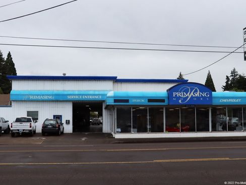 Used 2024 Toyota Sequoia SR5 w/ SR5 Premium Package image 28