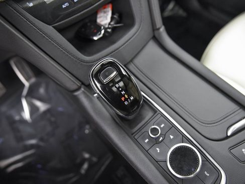 Used 2023 Cadillac XT5 Sportv image 23