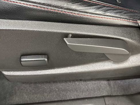 Used 2019 Chevrolet Colorado LT w/ Redline Special Edition image 14