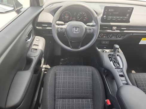 New 2027 Honda HR-V LX image 7