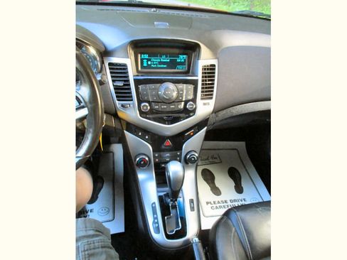 Used 2011 Chevrolet Cruze LTZ w/ RS Package FWD image 18