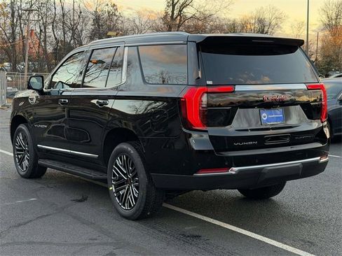 New 2026 GMC Yukon Elevation image 3