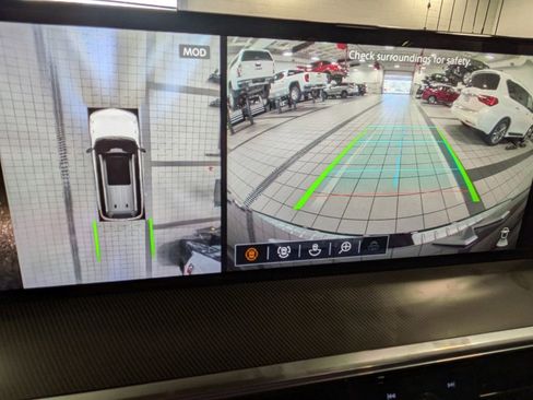 New 2025 INFINITI QX80 Luxe w/ Exterior Package image 7