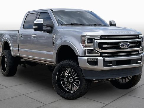 Used 2020 Ford F250 Platinum w/ Tremor Off-Road Package AWD/4WD image 4