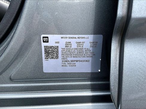 Used 2023 Cadillac CT4 V Blackwing w/ Driver Assist Package RWD image 33