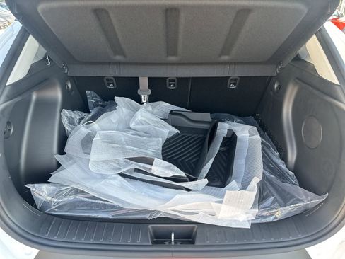 New 2026 Hyundai Kona Limited image 8