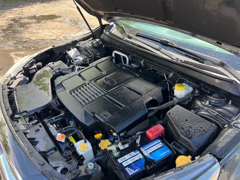 Used 2019 Subaru Outback 3.6R Limited w/ Popular Package #2 AWD/4WD image 41