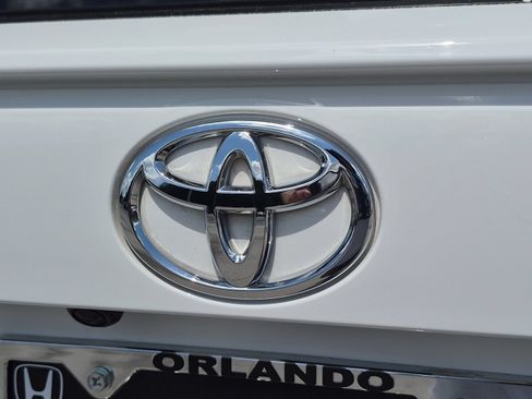 Used 2022 Toyota RAV4 LE FWD image 29