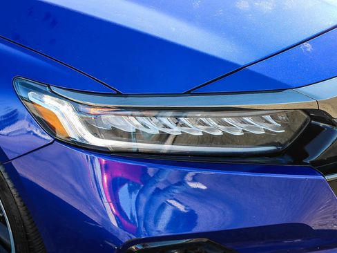Certified 2022 Honda Accord Sport Special Edition image 4