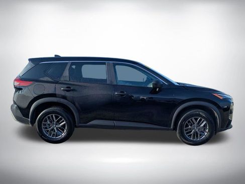 Used 2023 Nissan Rogue S FWD image 2