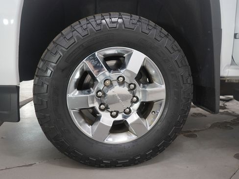 Used 2019 GMC Sierra 3500 Denali w/ Duramax Plus Package image 32