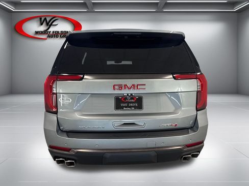 New 2026 GMC Yukon AT4 Ultimate AWD/4WD image 7
