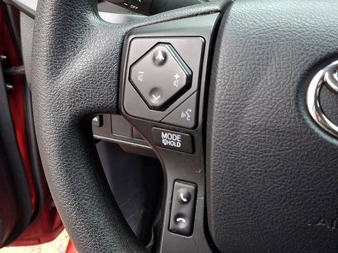 Certified 2018 Toyota Tacoma SR w/ SR Convenience Package image 20