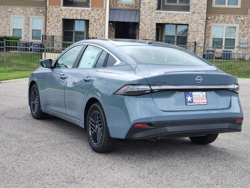 New 2026 Nissan Sentra SV FWD image 4