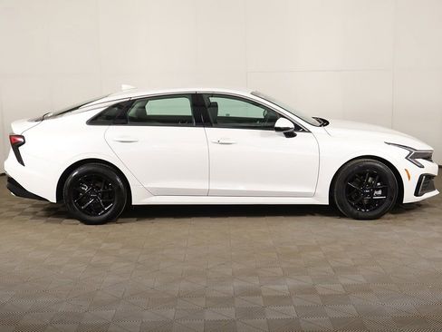 Used 2025 Kia K5 LXS image 16
