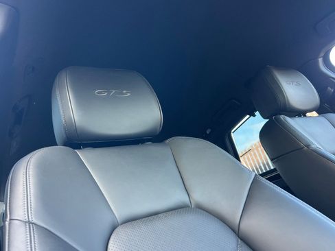 Used 2018 Porsche Macan GTS image 17