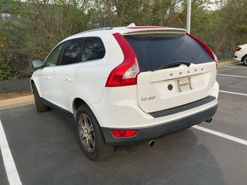 Used 2013 Volvo XC60 T6 image 9