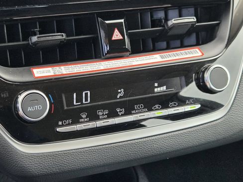 Used 2026 Toyota Corolla LE FWD image 20