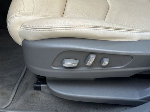 Certified 2019 Cadillac XT5 Luxury image 34