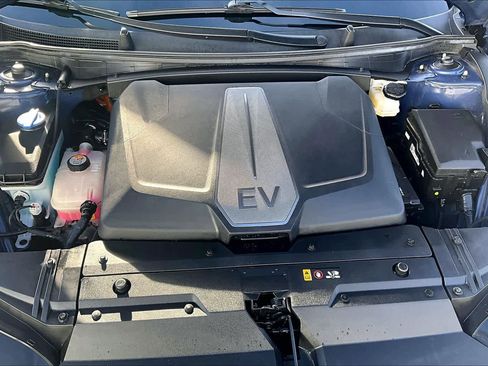 Used 2023 Kia EV6 GT-Line image 9