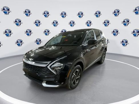 Certified 2023 Kia Sportage LX image 4