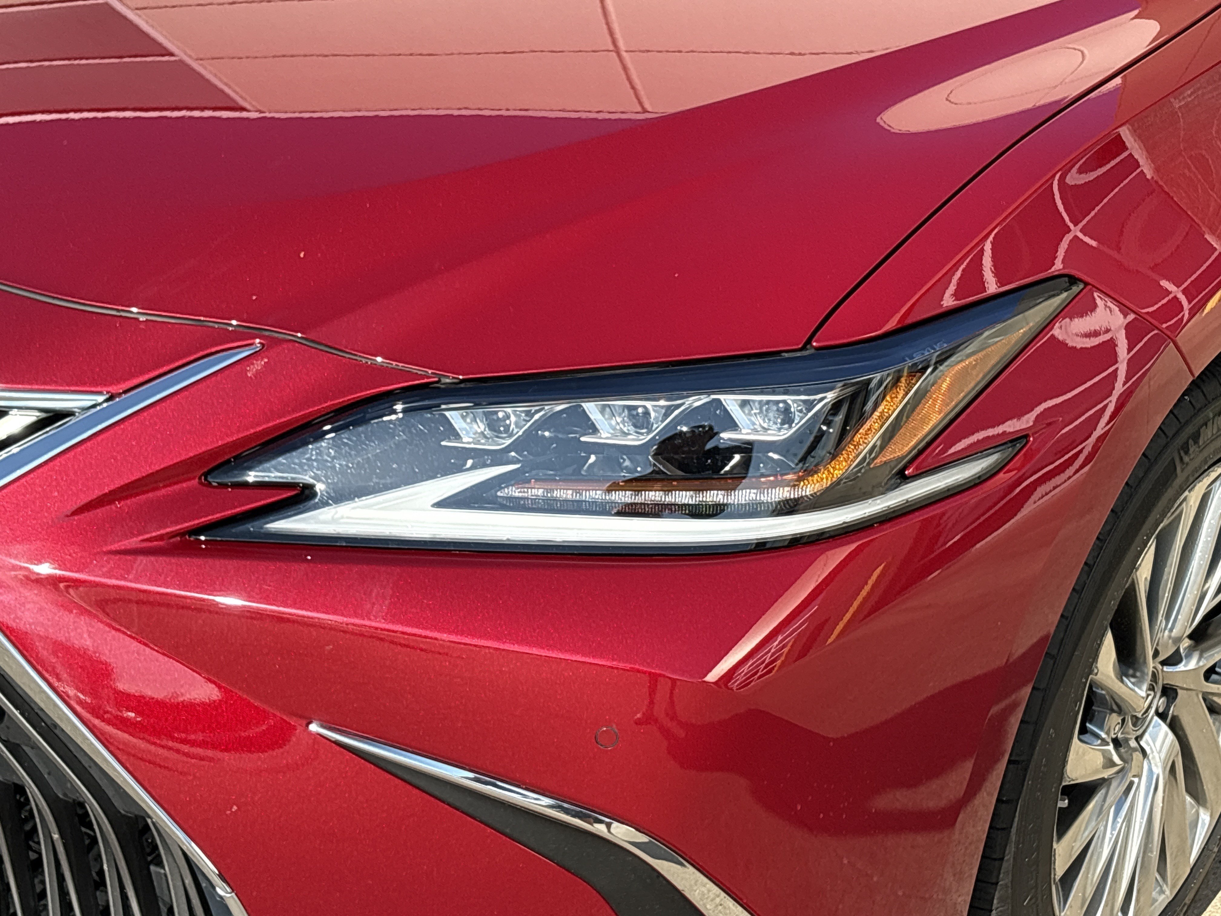 Used 2021 Lexus ES 300h w/ Accessory Package 2 FWD image 6